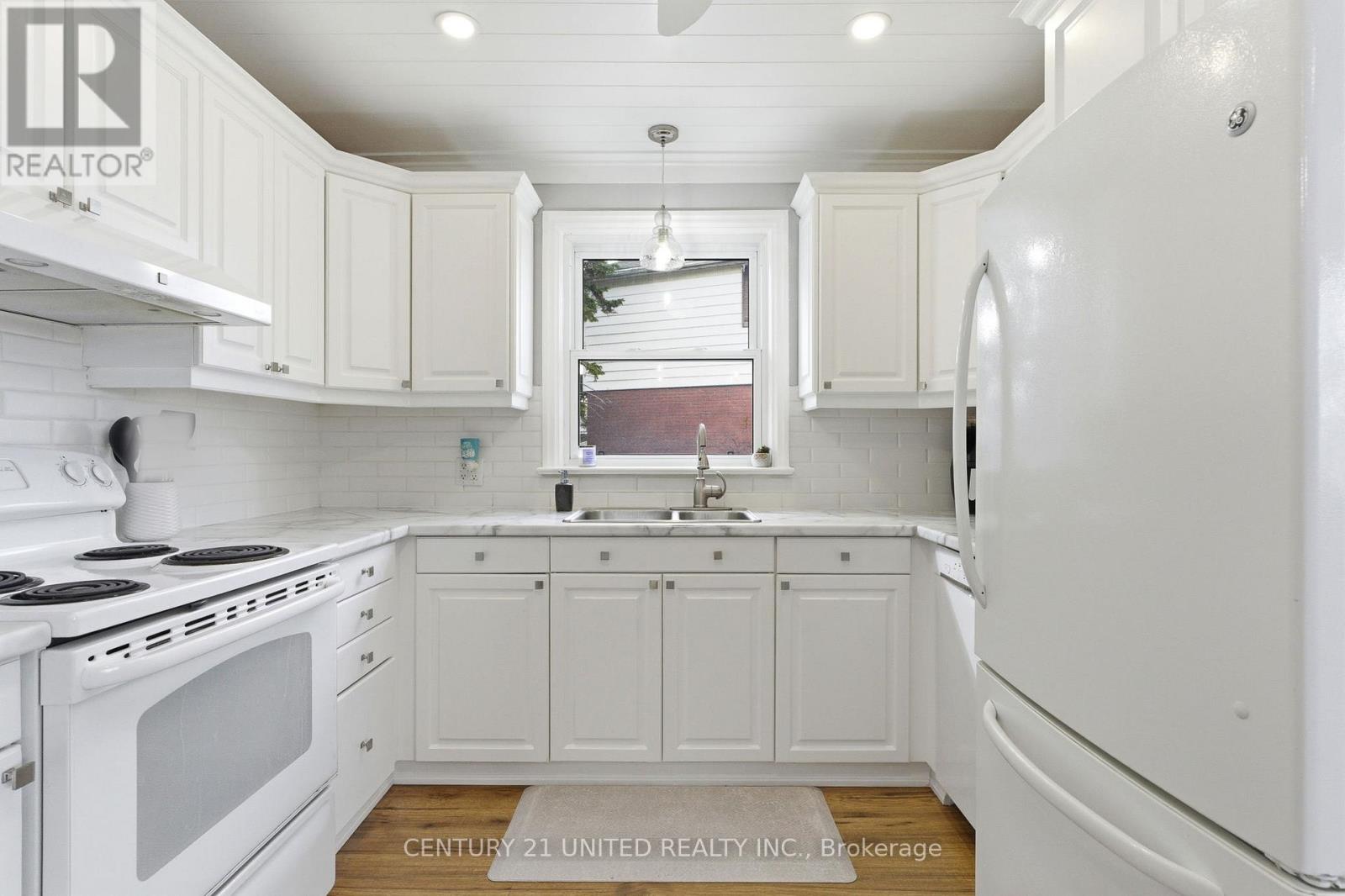 537 Shirley Street, Cobourg, Ontario  K9A 2A4 - Photo 17 - X12857394