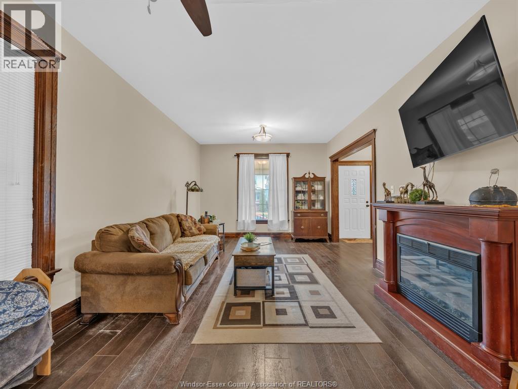 982 Dougall Avenue, Windsor, Ontario  N9A 4R1 - Photo 10 - 26007559