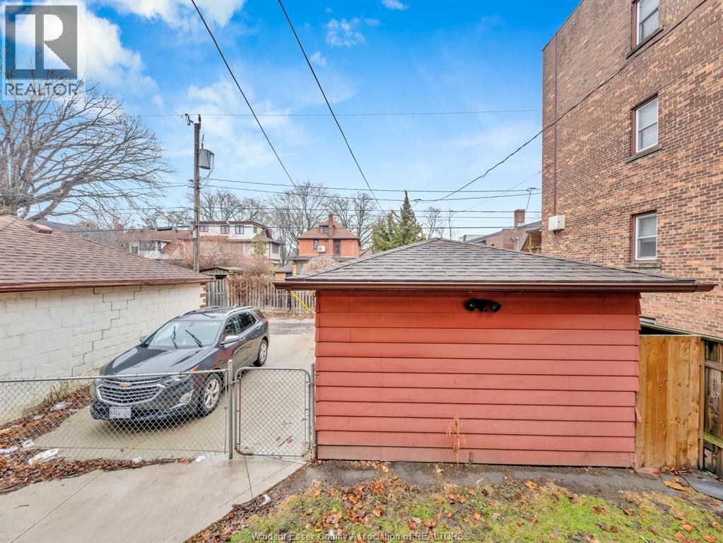 982 Dougall Avenue, Windsor, Ontario  N9A 4R1 - Photo 36 - 26007559
