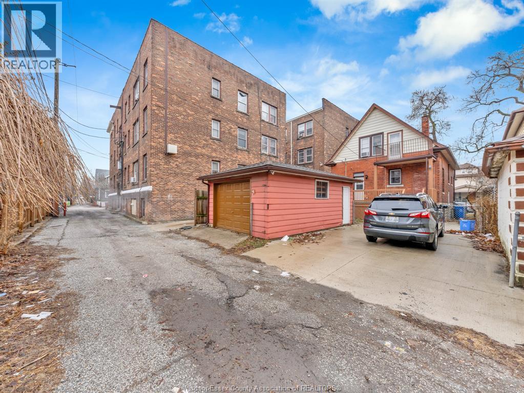 982 Dougall Avenue, Windsor, Ontario  N9A 4R1 - Photo 39 - 26007559