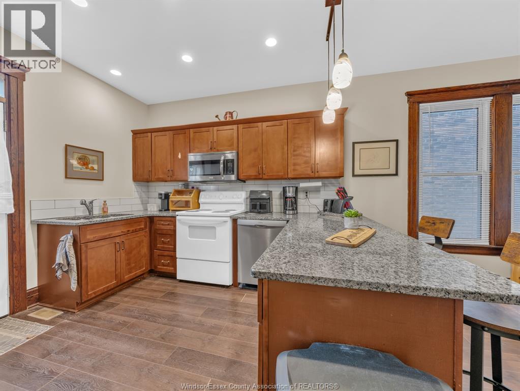 982 Dougall Avenue, Windsor, Ontario  N9A 4R1 - Photo 6 - 26007559