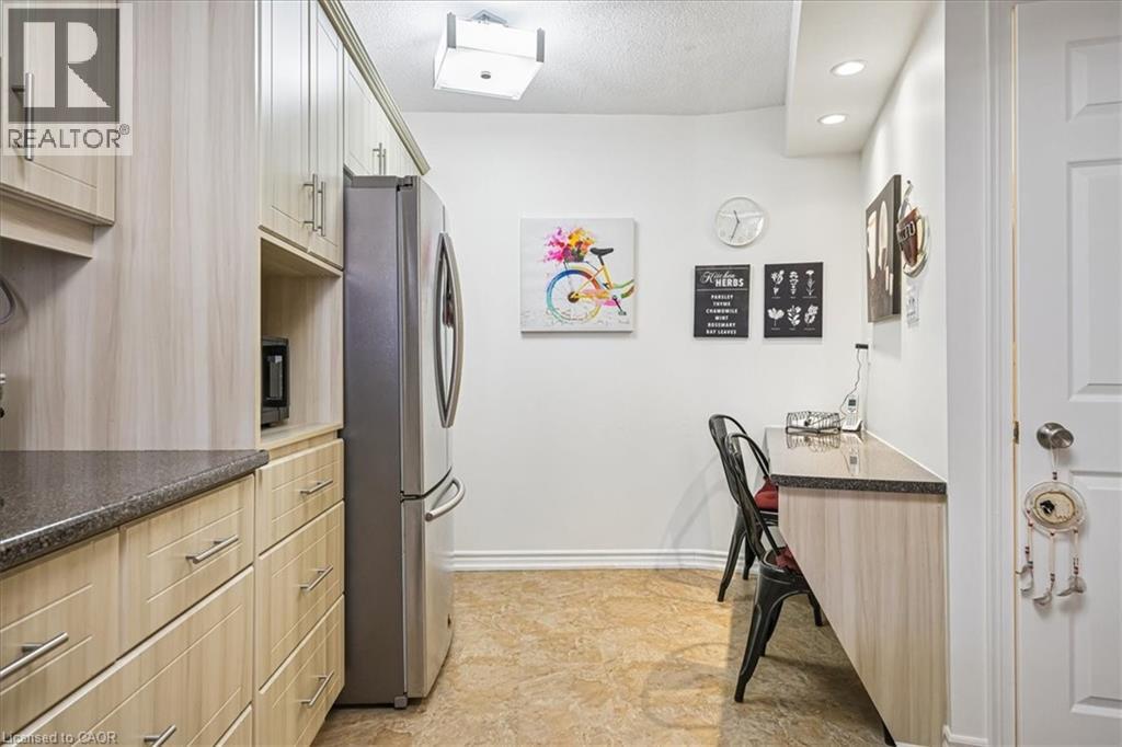 1240 Marlborough Court Unit# 605, Oakville, Ontario  L6H 3K7 - Photo 15 - 40818488