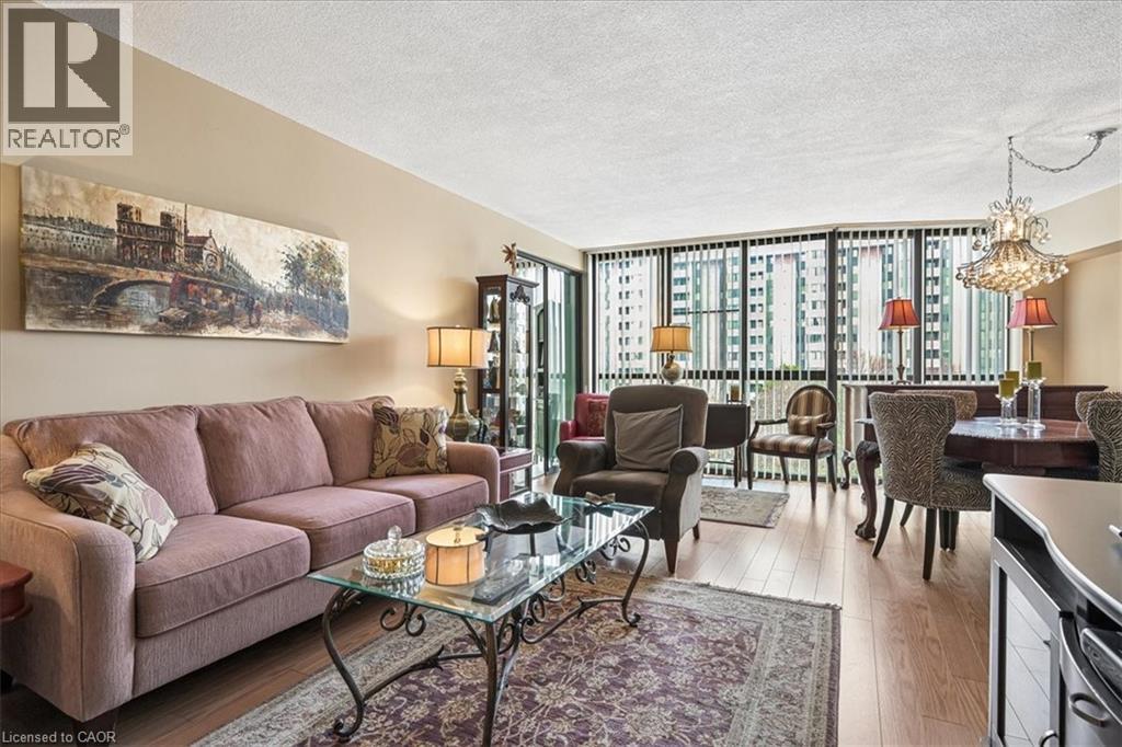 1240 Marlborough Court Unit# 605, Oakville, Ontario  L6H 3K7 - Photo 6 - 40818488