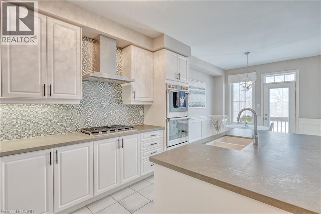 311 Humphrey Street, Waterdown, Ontario  L8B 1X4 - Photo 14 - 40813408