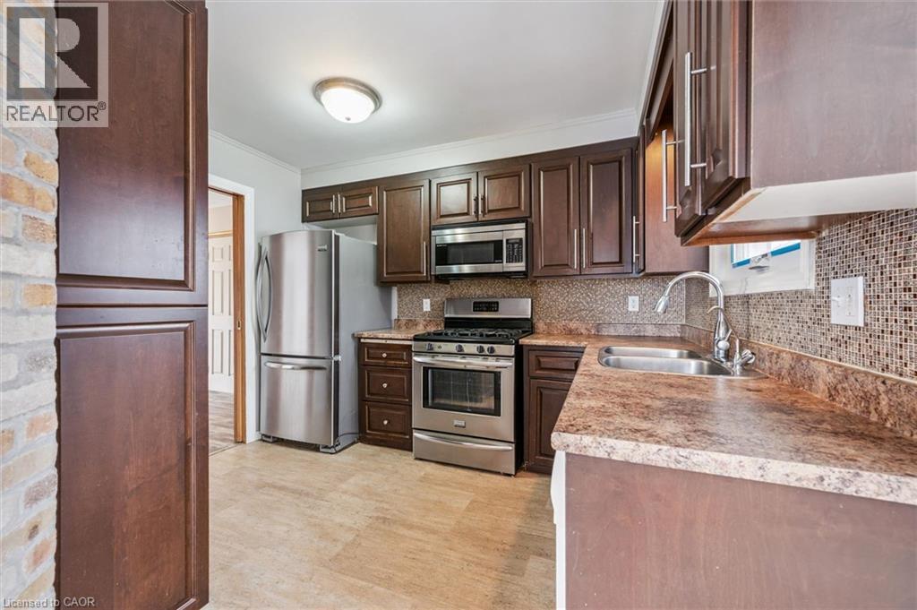 82 Indian Road, Kitchener, Ontario  N2B 2S5 - Photo 13 - 40817154