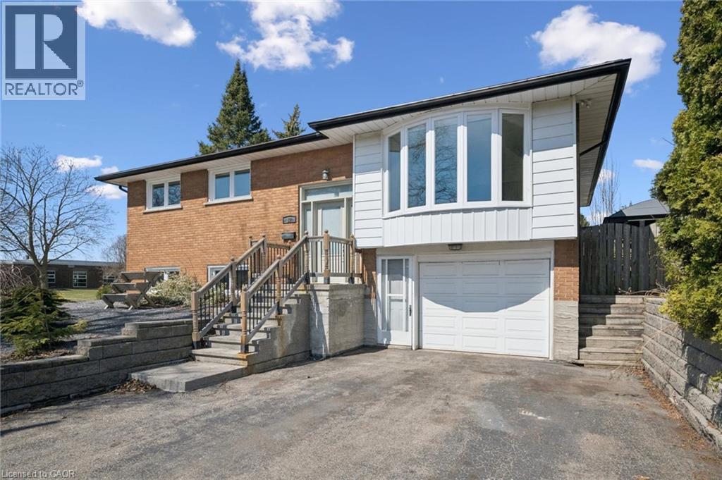 82 Indian Road, Kitchener, Ontario  N2B 2S5 - Photo 3 - 40817154