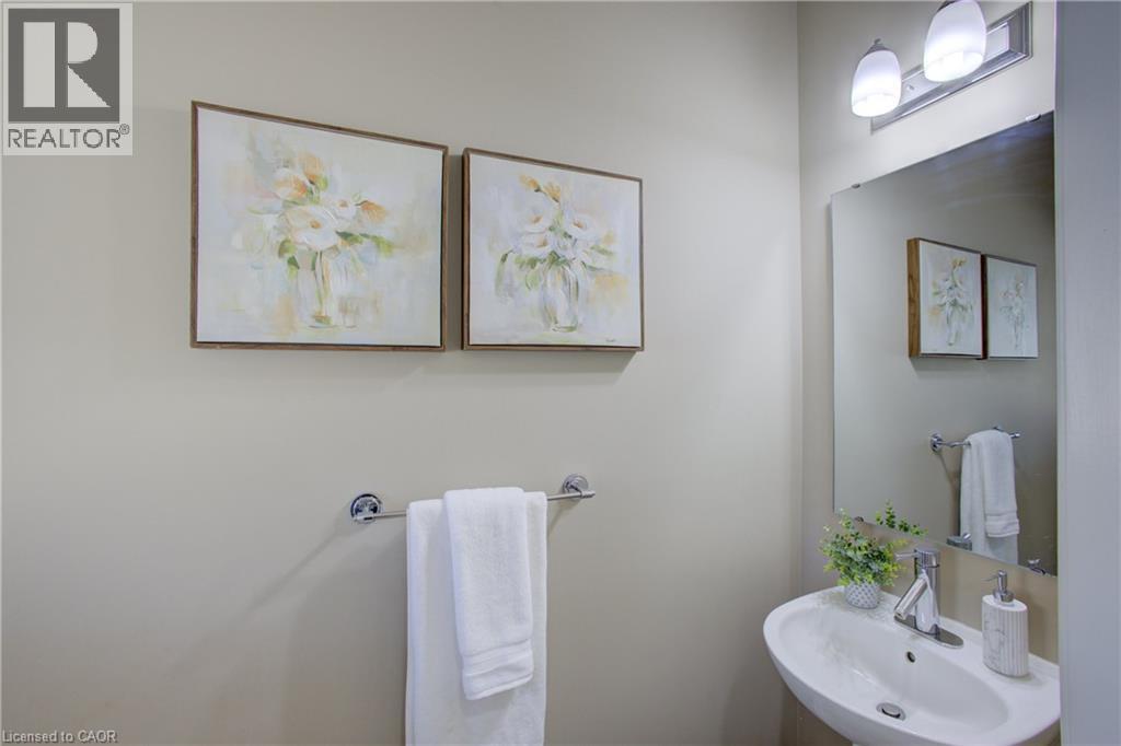 342 Mill St Mill Street, Kitchener, Ontario  N2M 0A4 - Photo 12 - 40818836