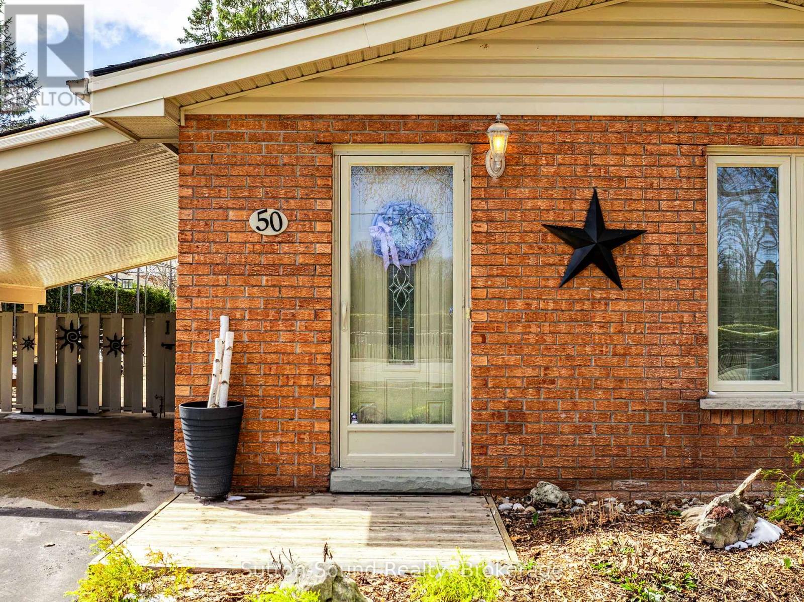 50 4th Avenue W, Owen Sound, Ontario  N4K 4V2 - Photo 4 - X12974912