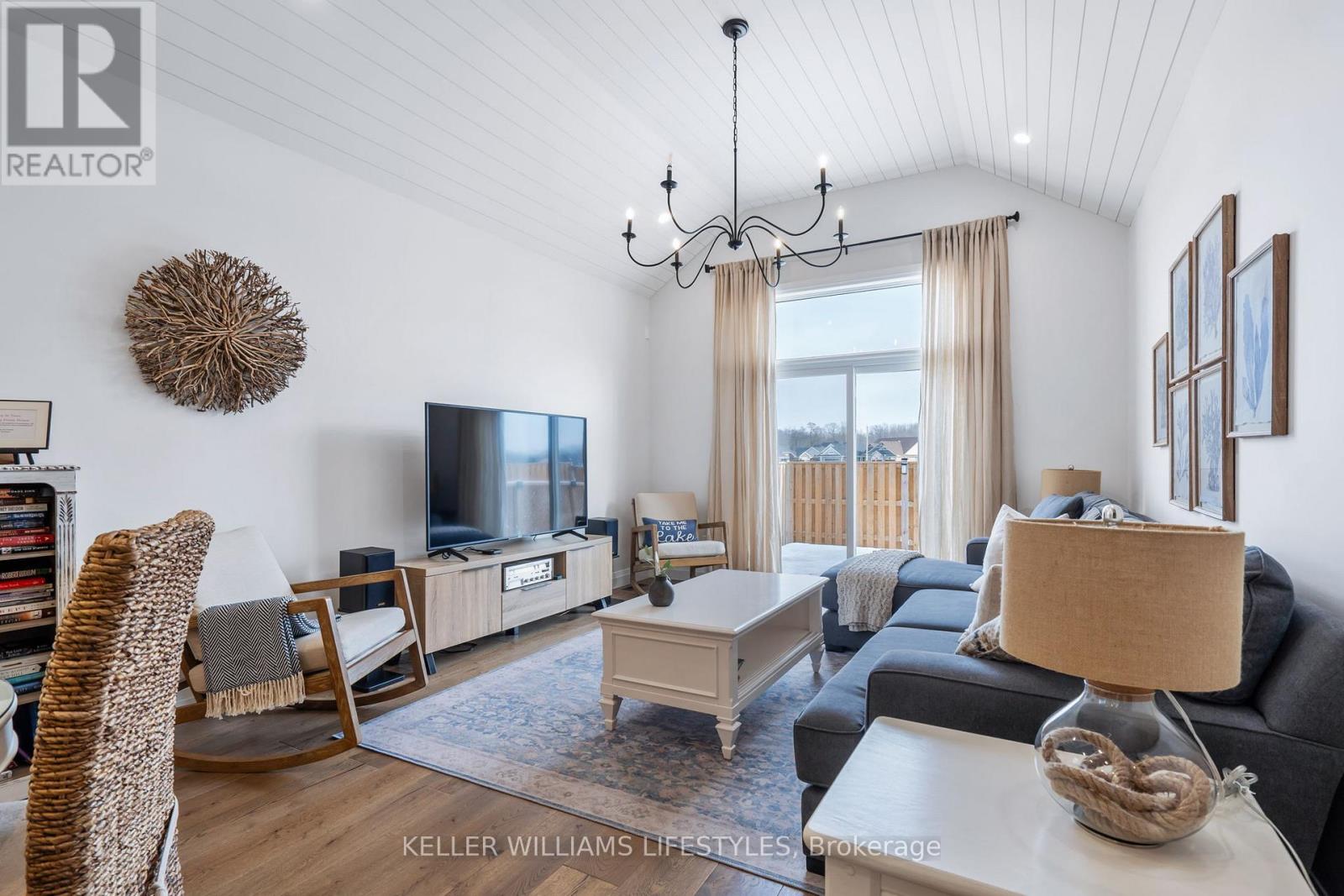 24 Compass Trail, Central Elgin (Port Stanley), Ontario  N5L 0B4 - Photo 12 - X12974924