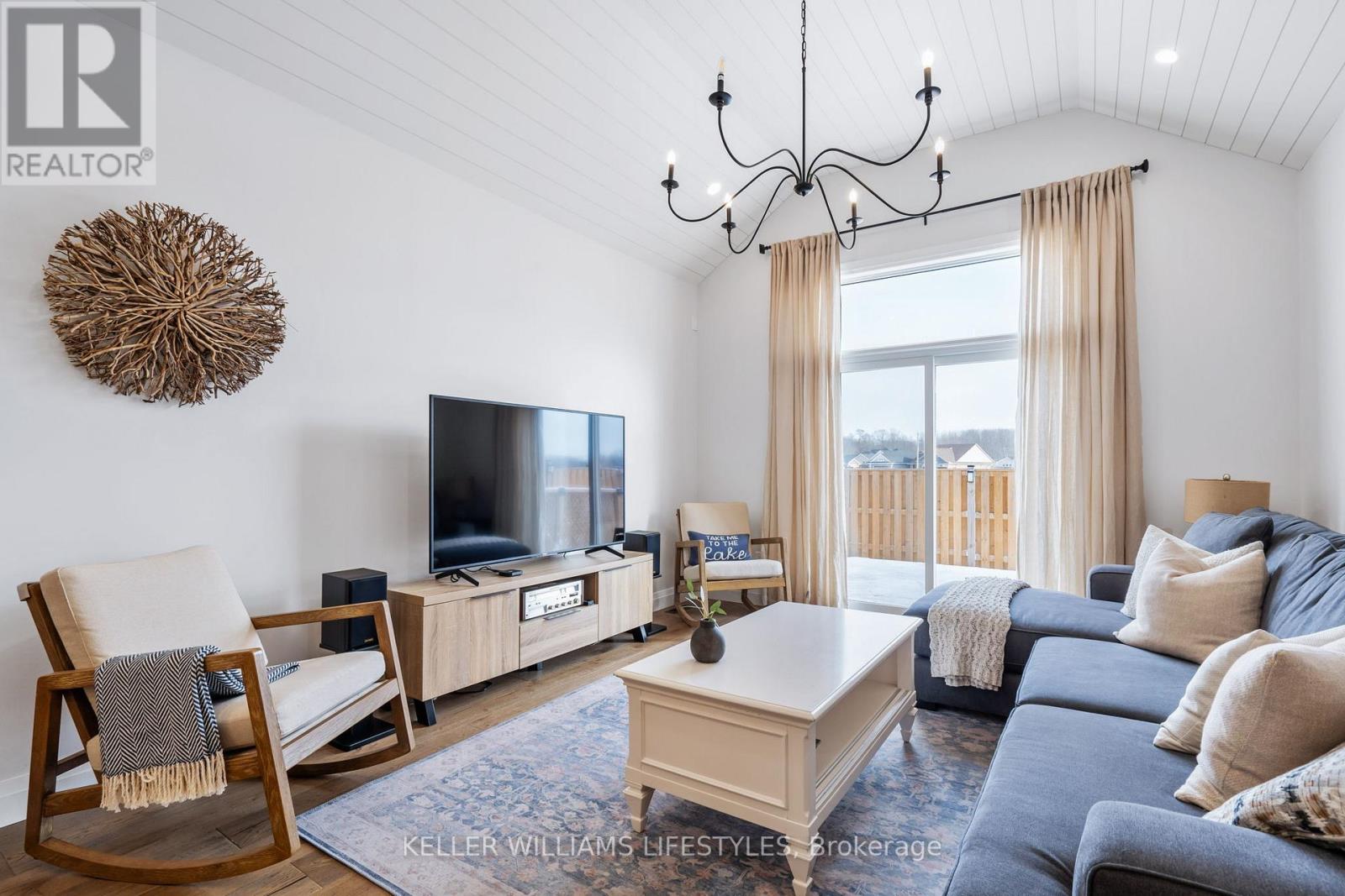 24 Compass Trail, Central Elgin (Port Stanley), Ontario  N5L 0B4 - Photo 13 - X12974924