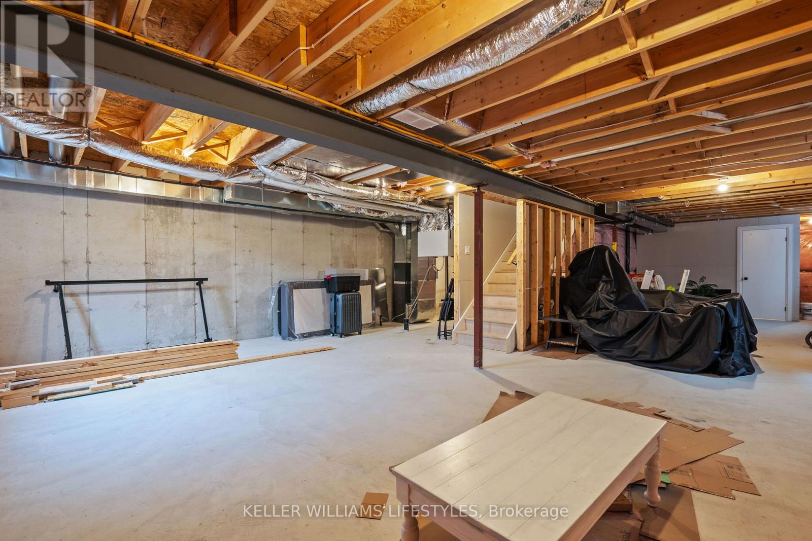 24 Compass Trail, Central Elgin (Port Stanley), Ontario  N5L 0B4 - Photo 35 - X12974924