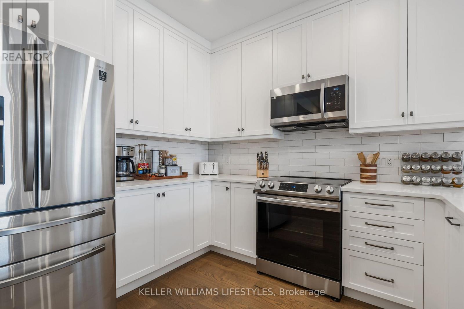 24 Compass Trail, Central Elgin (Port Stanley), Ontario  N5L 0B4 - Photo 8 - X12974924