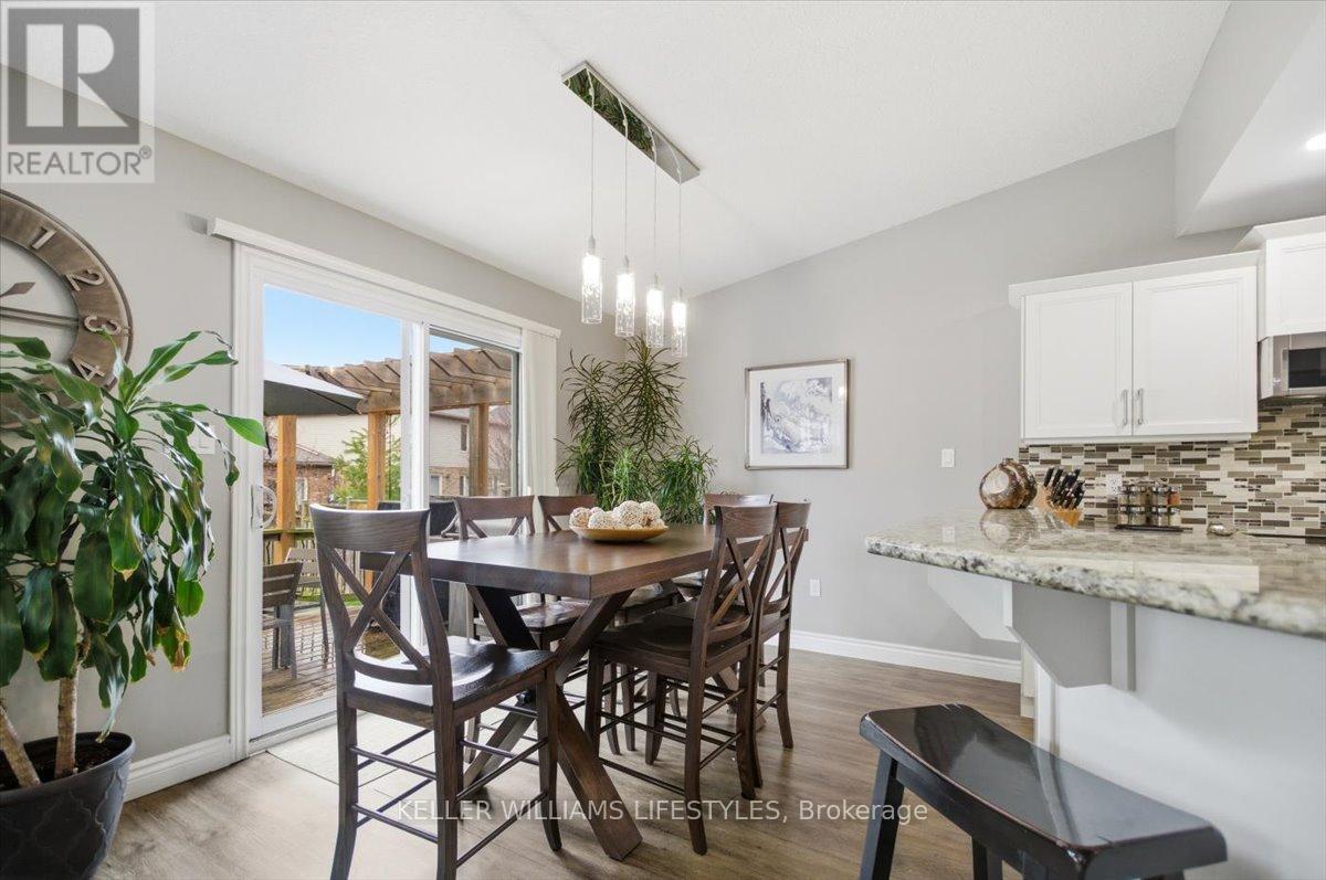 779 North Leaksdale Circle, London South (South U), Ontario  N6M 1L9 - Photo 9 - X12974944