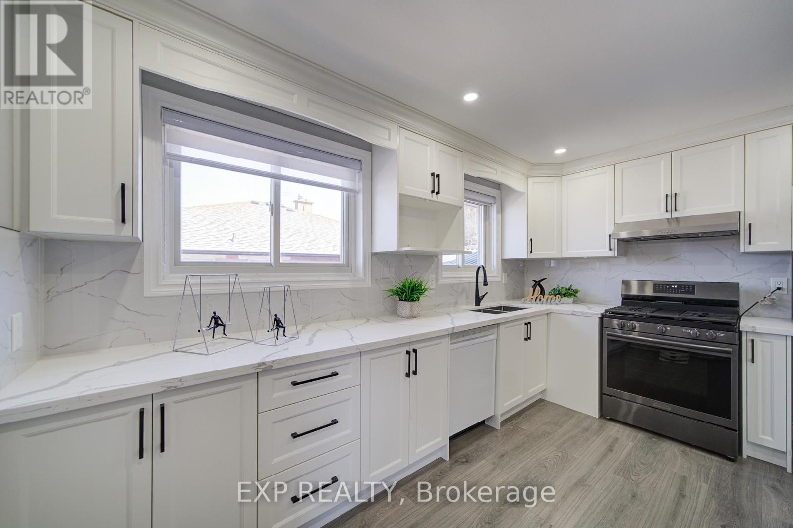 1393 Garvolin Avenue, Pickering, Ontario  L1W 1J7 - Photo 17 - E12974920