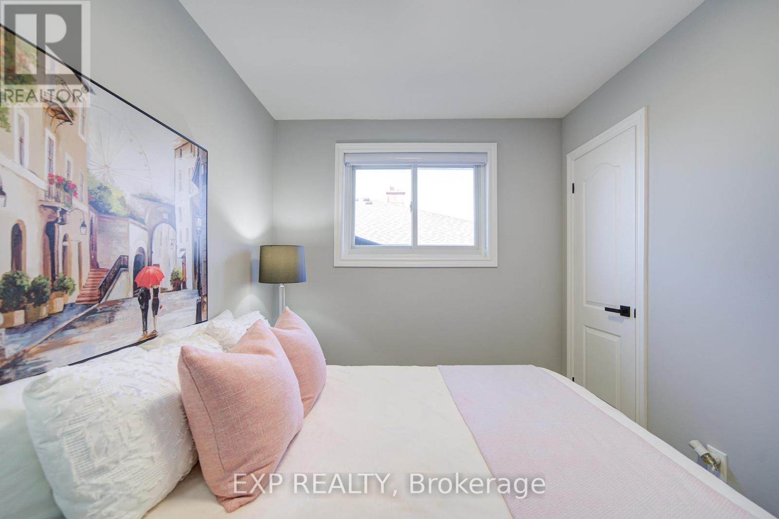 1393 Garvolin Avenue, Pickering, Ontario  L1W 1J7 - Photo 22 - E12974920