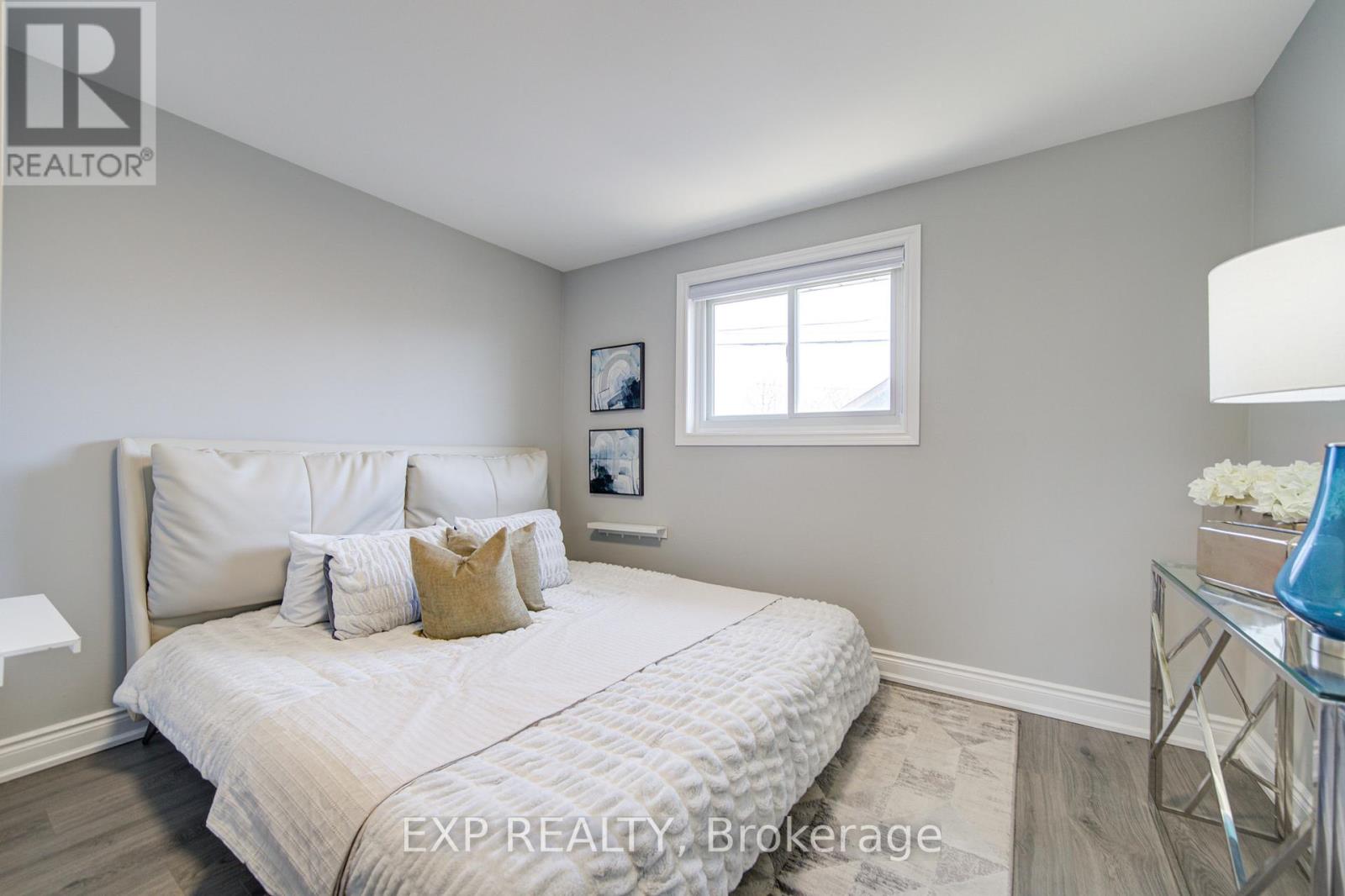 1393 Garvolin Avenue, Pickering, Ontario  L1W 1J7 - Photo 28 - E12974920