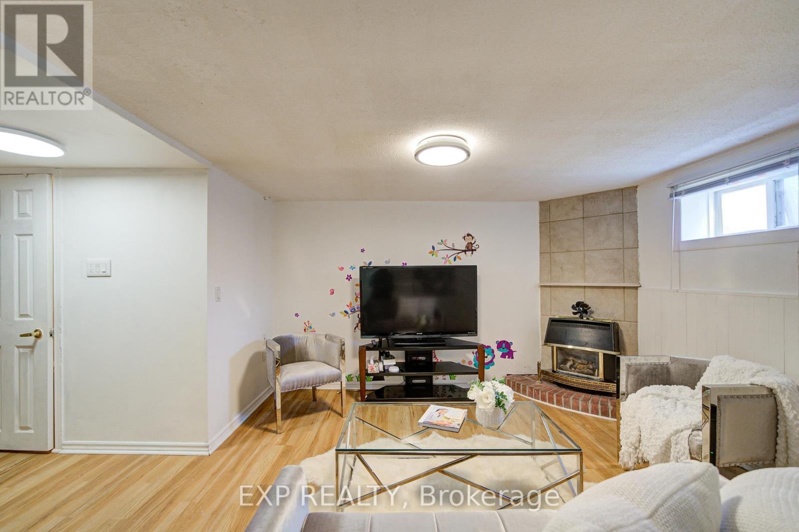 1393 Garvolin Avenue, Pickering, Ontario  L1W 1J7 - Photo 39 - E12974920