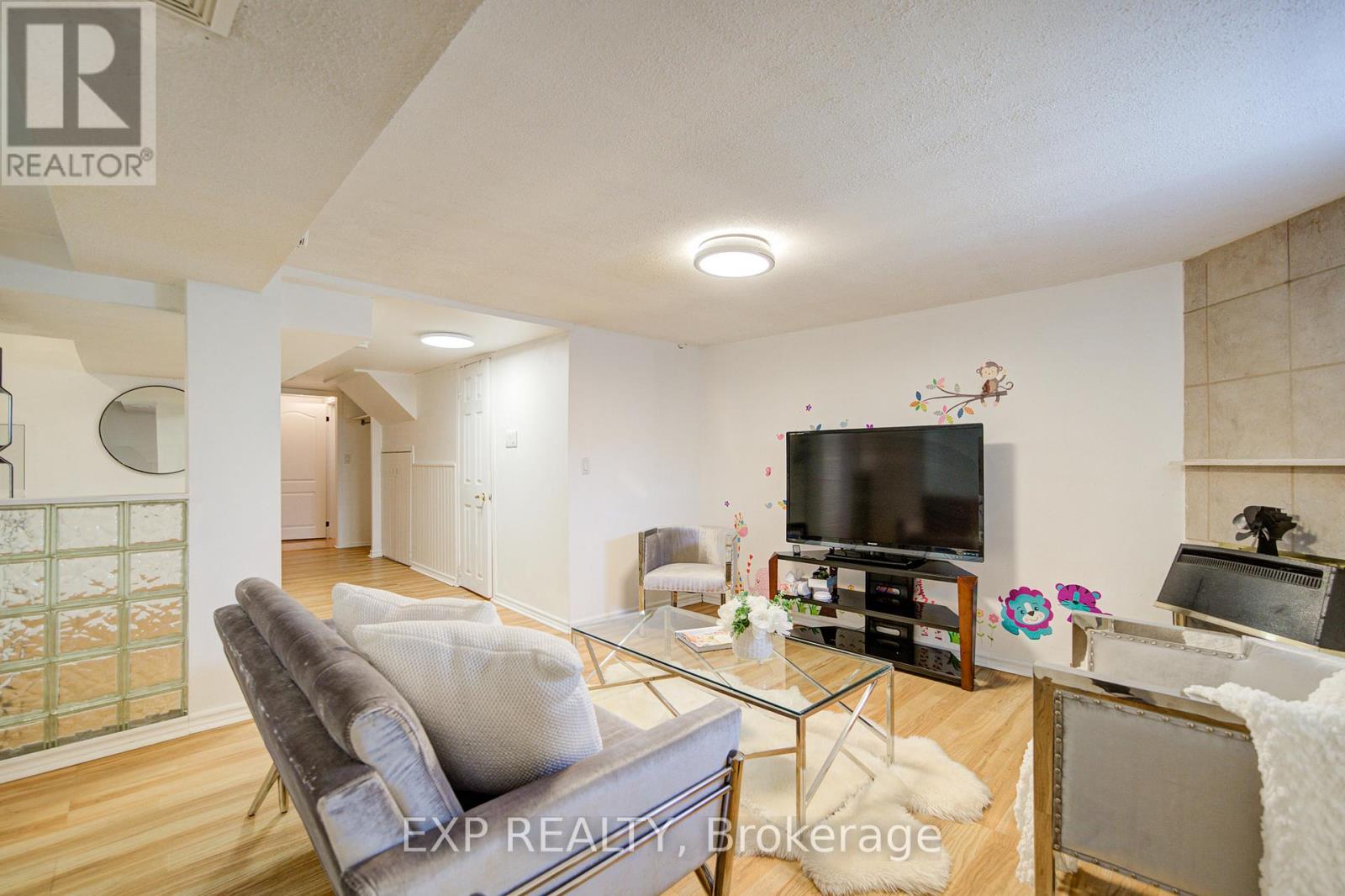 1393 Garvolin Avenue, Pickering, Ontario  L1W 1J7 - Photo 40 - E12974920