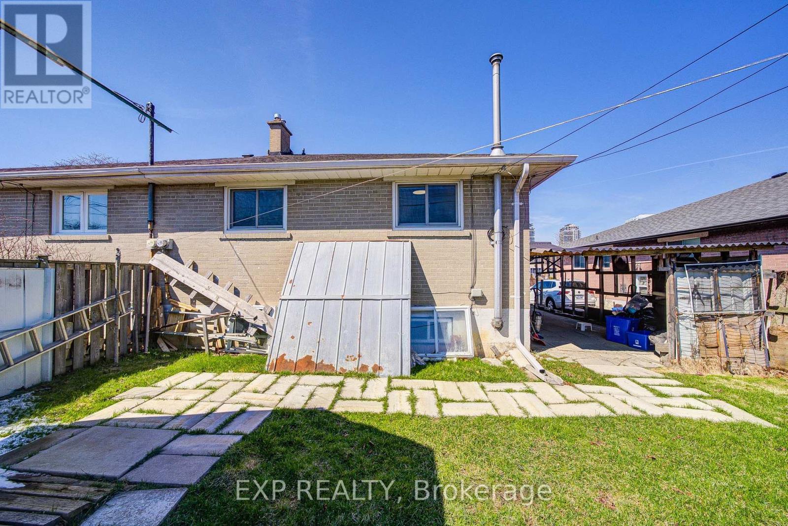 1393 Garvolin Avenue, Pickering, Ontario  L1W 1J7 - Photo 47 - E12974920