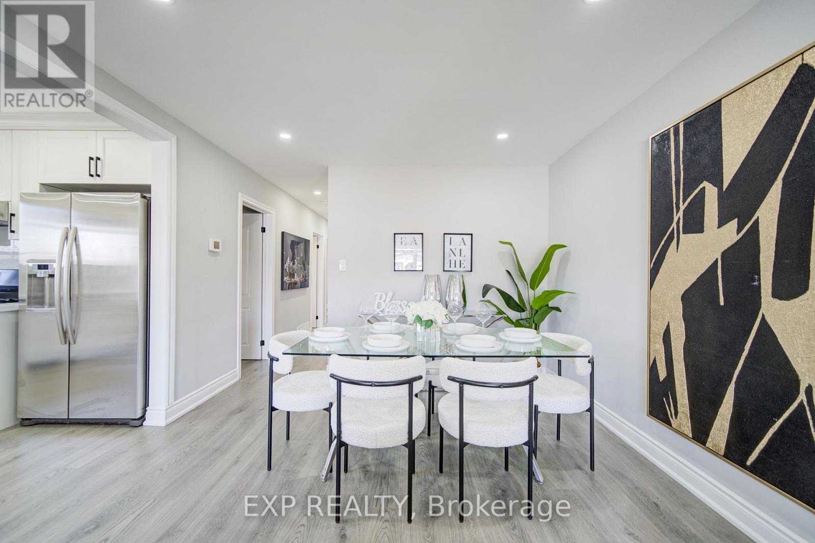 1393 Garvolin Avenue, Pickering, Ontario  L1W 1J7 - Photo 8 - E12974920