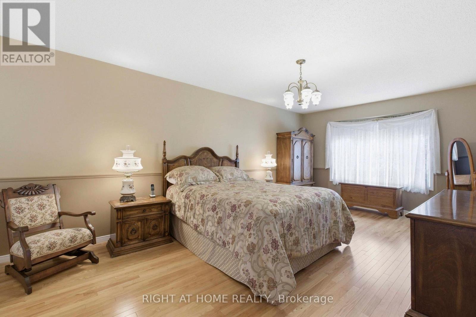 620 Aspen Road, Pickering, Ontario  L1V 3T7 - Photo 7 - E12974964