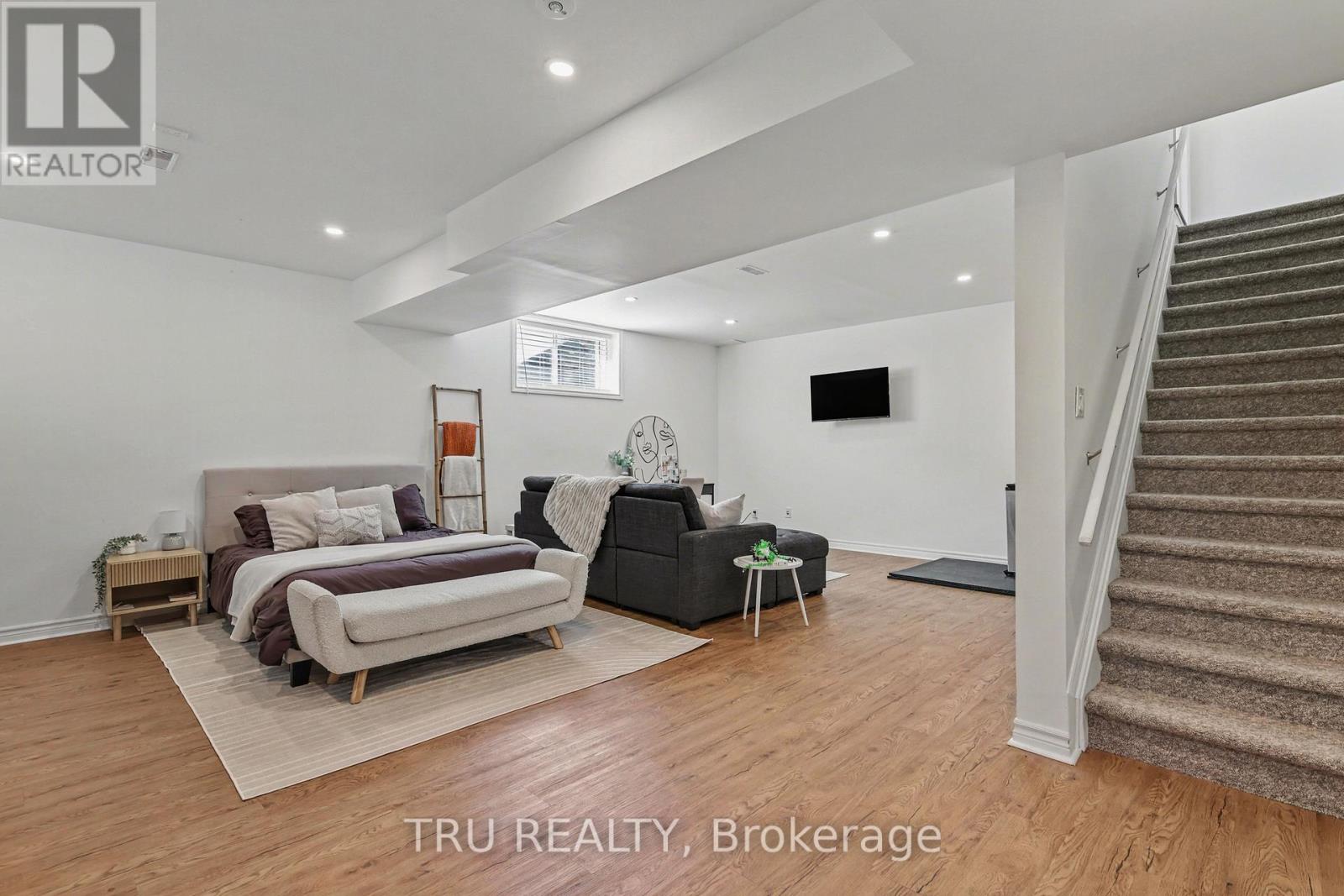 757 Parade Drive, Ottawa, Ontario  K2S 0Z6 - Photo 26 - X12974908