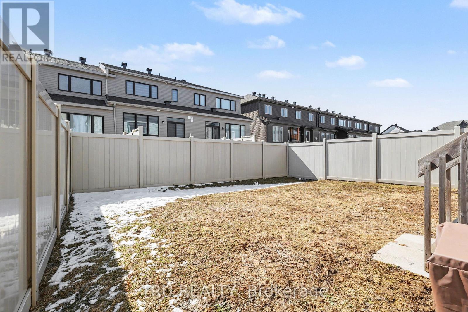 757 Parade Drive, Ottawa, Ontario  K2S 0Z6 - Photo 30 - X12974908