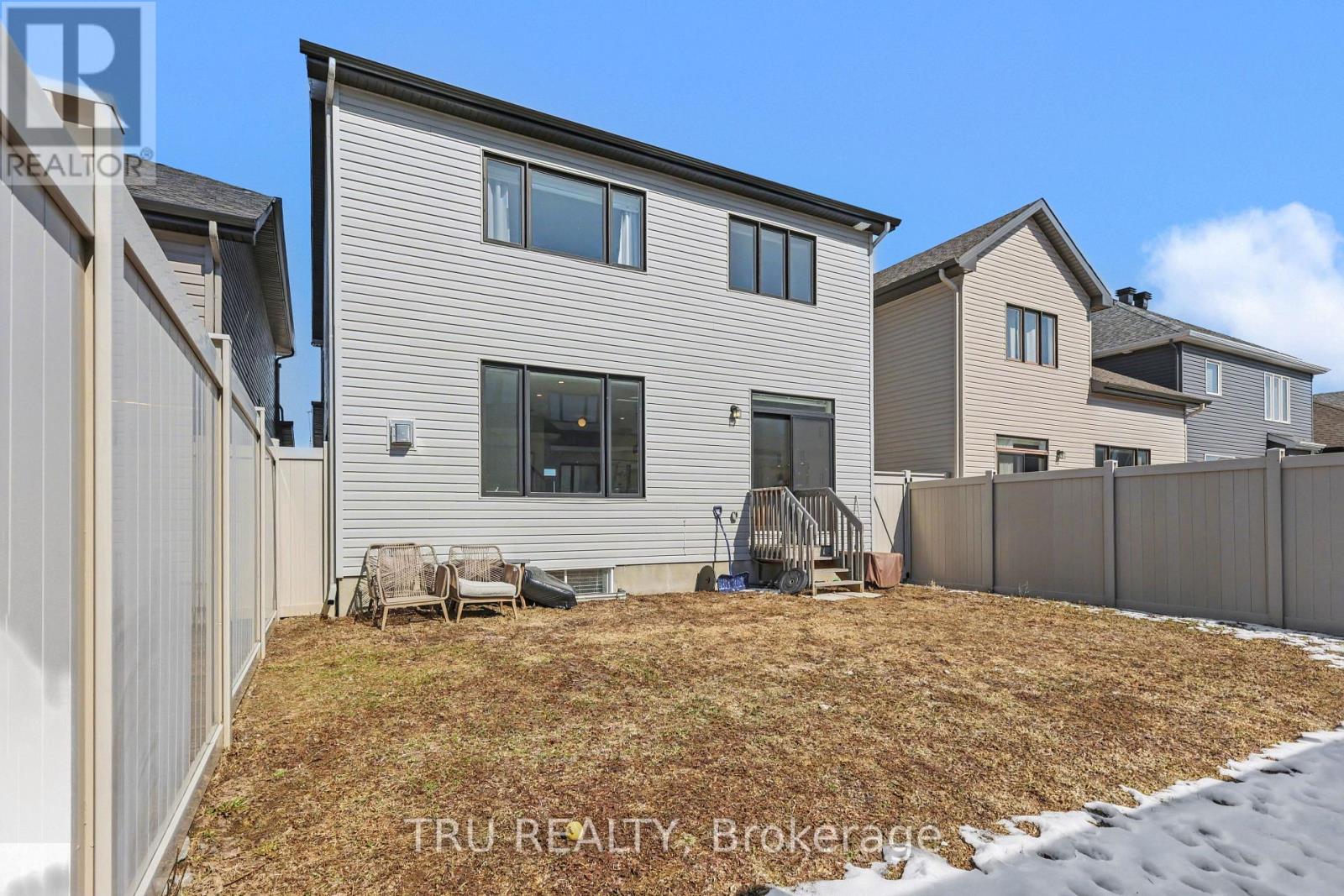 757 Parade Drive, Ottawa, Ontario  K2S 0Z6 - Photo 34 - X12974908