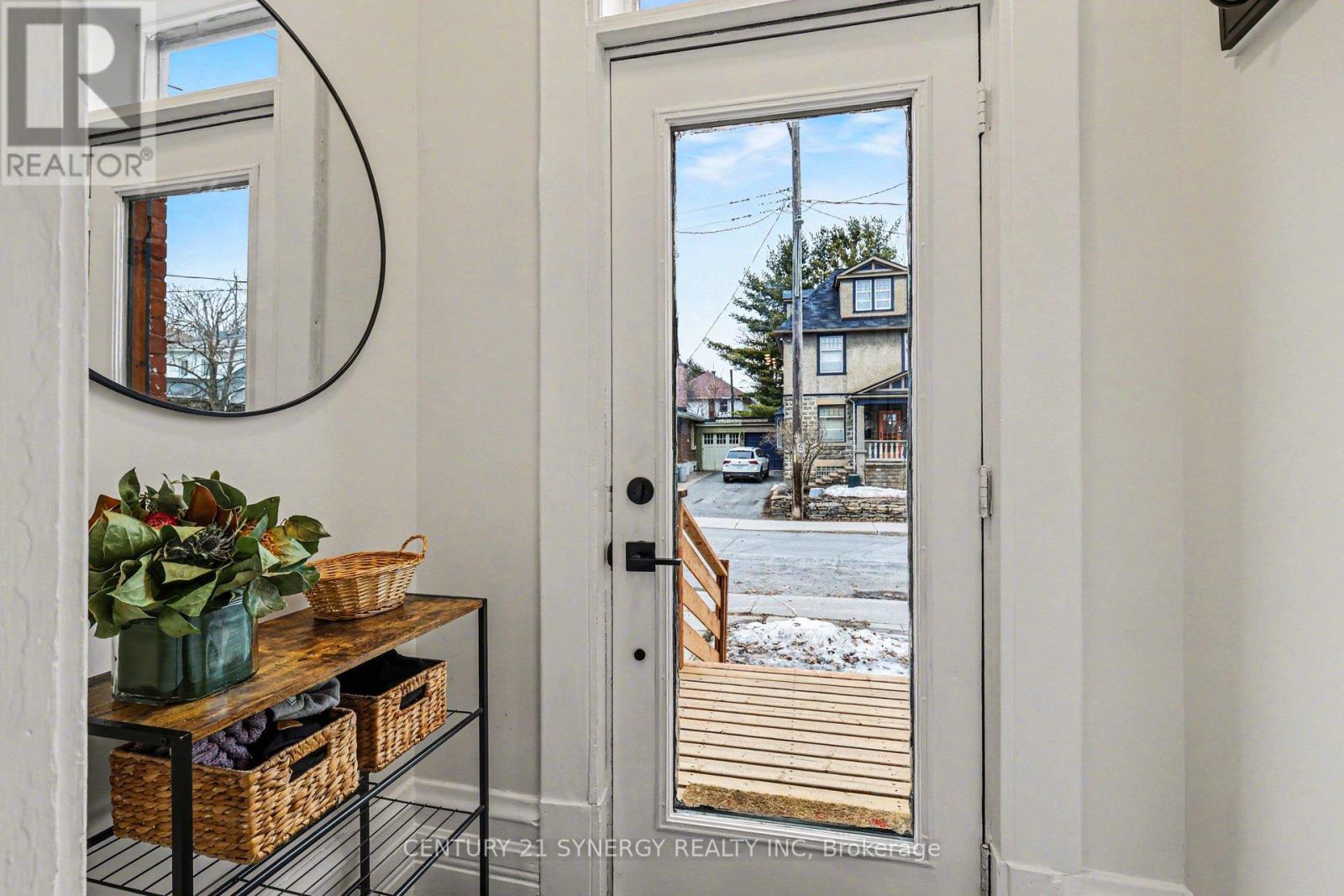 50 Brighton Avenue, Ottawa, Ontario  K1S 0T2 - Photo 3 - X12974950