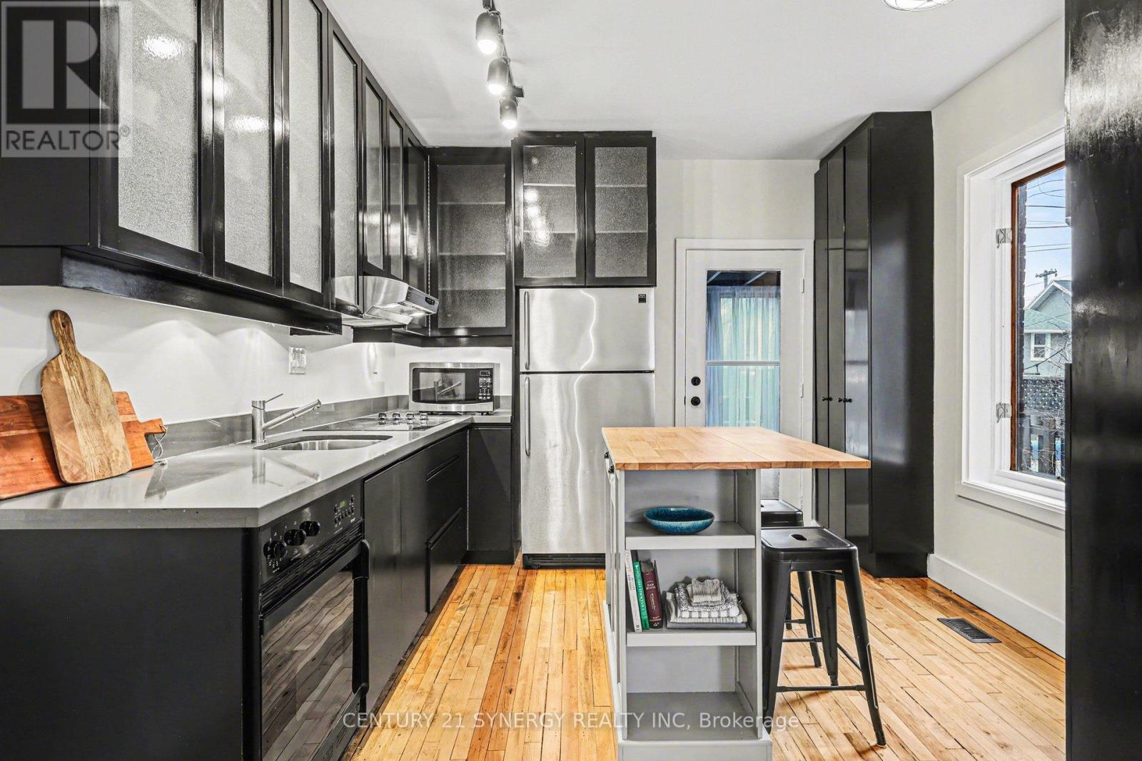 50 Brighton Avenue, Ottawa, Ontario  K1S 0T2 - Photo 9 - X12974950