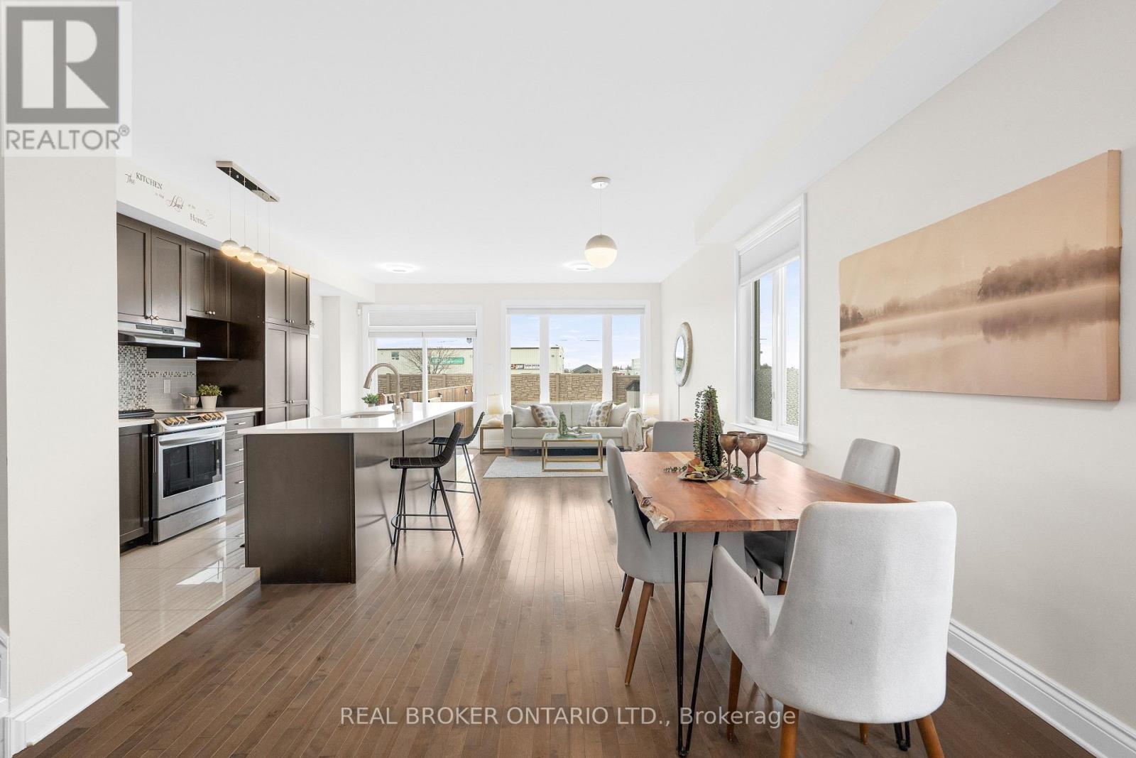 15 Peever Place, Carleton Place, Ontario  K7C 0C4 - Photo 6 - X12974956