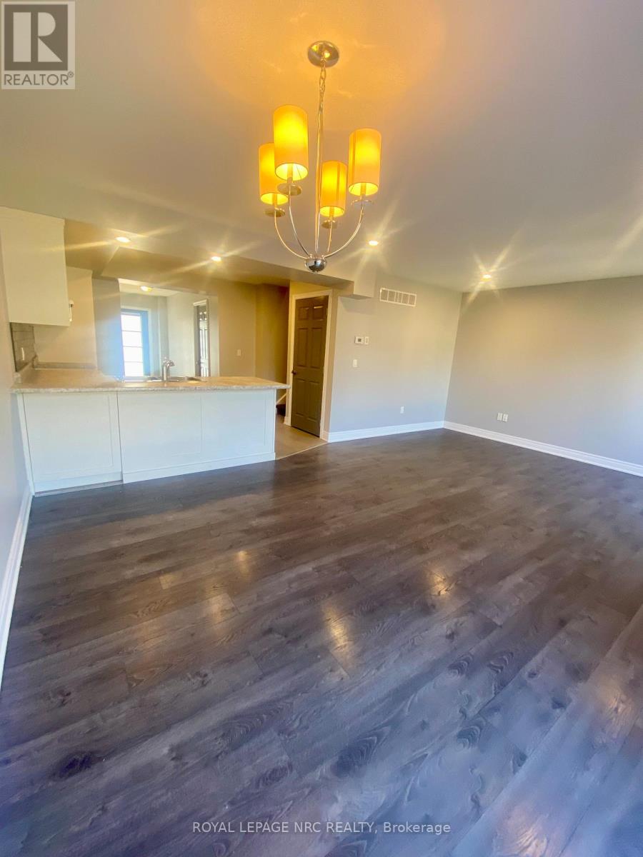 76 Almond Street, Welland, Ontario  L3B 3P8 - Photo 9 - X12974900