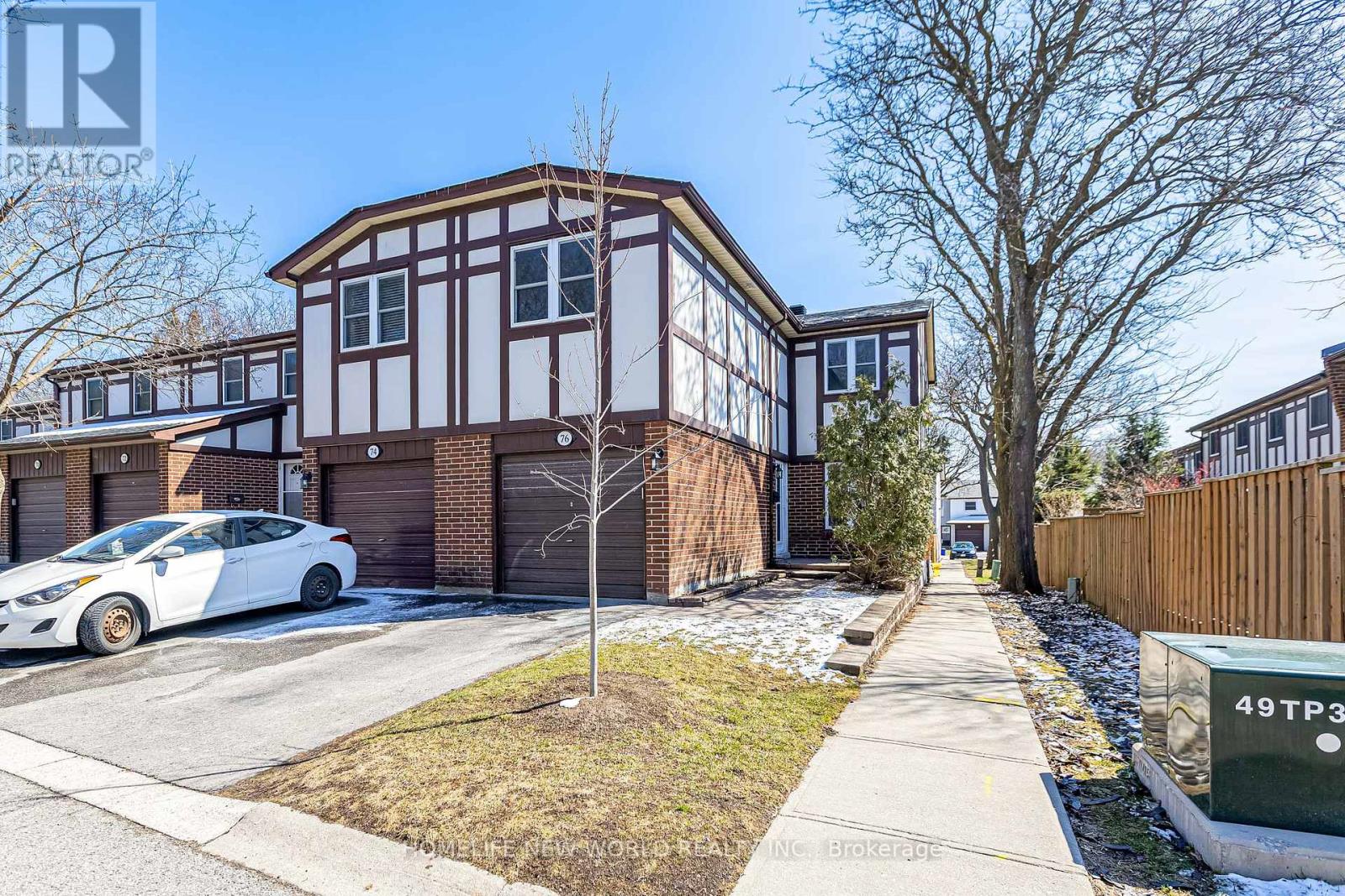 76 Bowman Way, Markham, Ontario  L3T 4Z8 - Photo 2 - N12974938