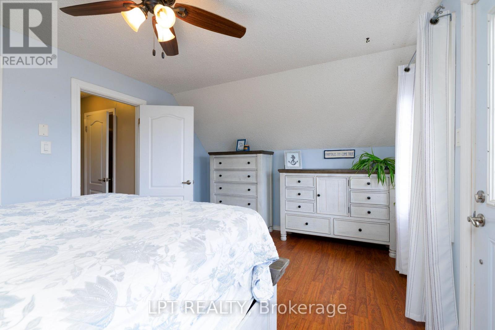 11 Hardwood Drive, Georgina, Ontario  L0E 1L0 - Photo 13 - N12974958