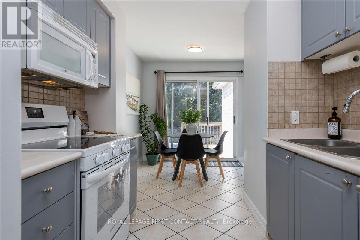 36 Churchland Drive, Barrie, Ontario  L4N 8P9 - Photo 10 - S12974942