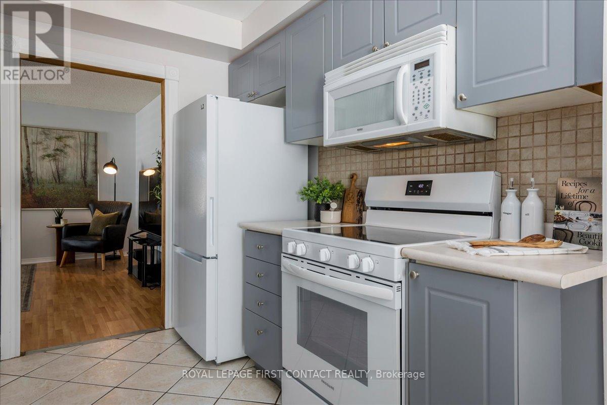 36 Churchland Drive, Barrie, Ontario  L4N 8P9 - Photo 9 - S12974942