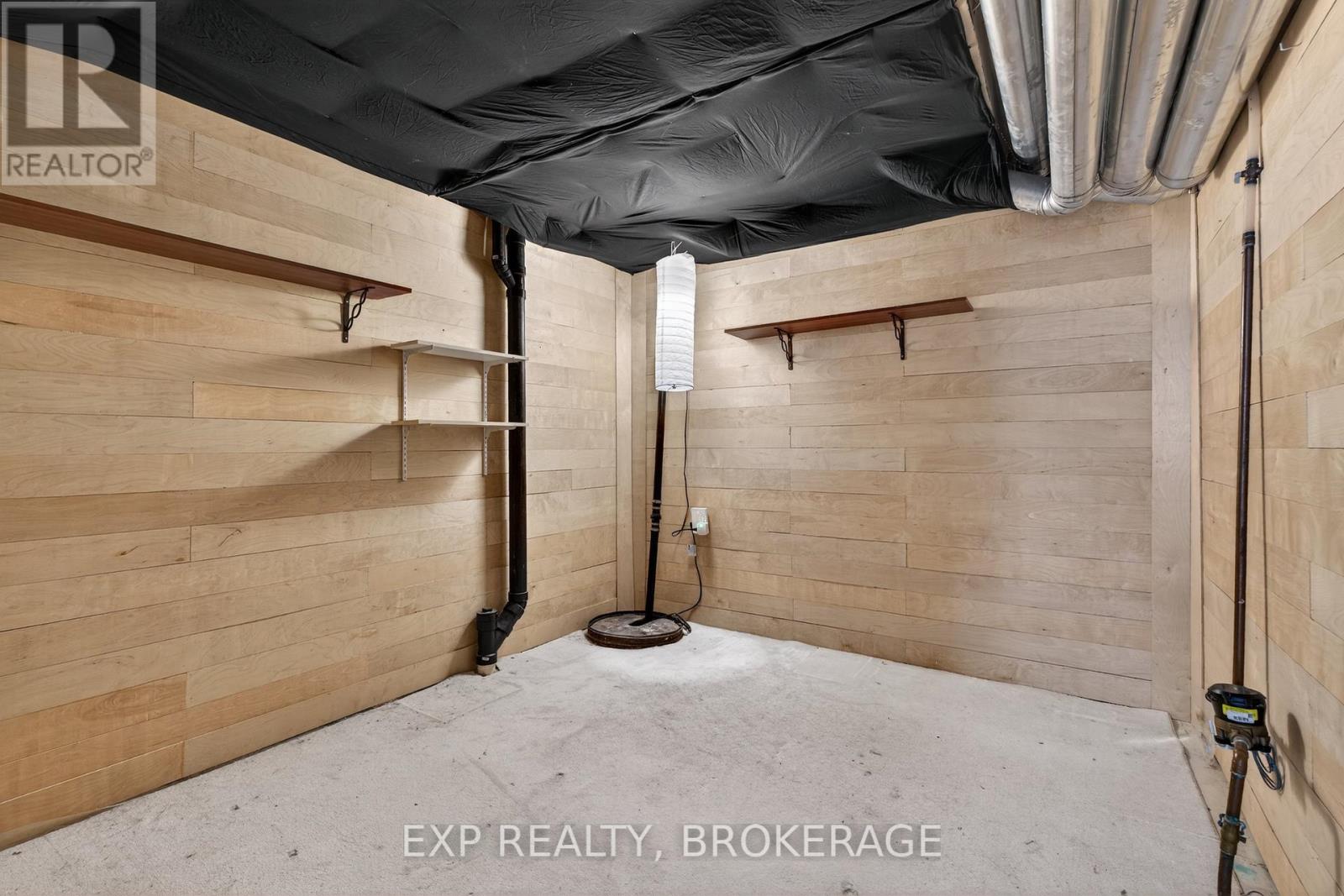 504 St Martha Street, Kingston, Ontario  K7K 0A5 - Photo 28 - X12933942