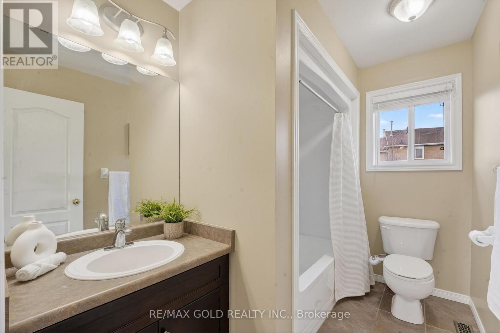 24 Murray Court, Orangeville, Ontario  L9W 0A1 - Photo 30 - W12974910