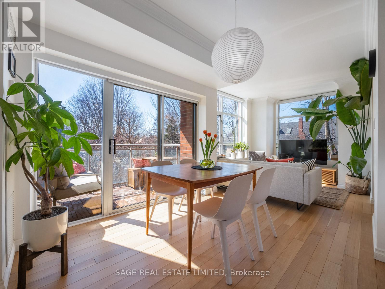 305 - 2495 Dundas Street W, Toronto, Ontario  M6P 1X4 - Photo 10 - W12974966