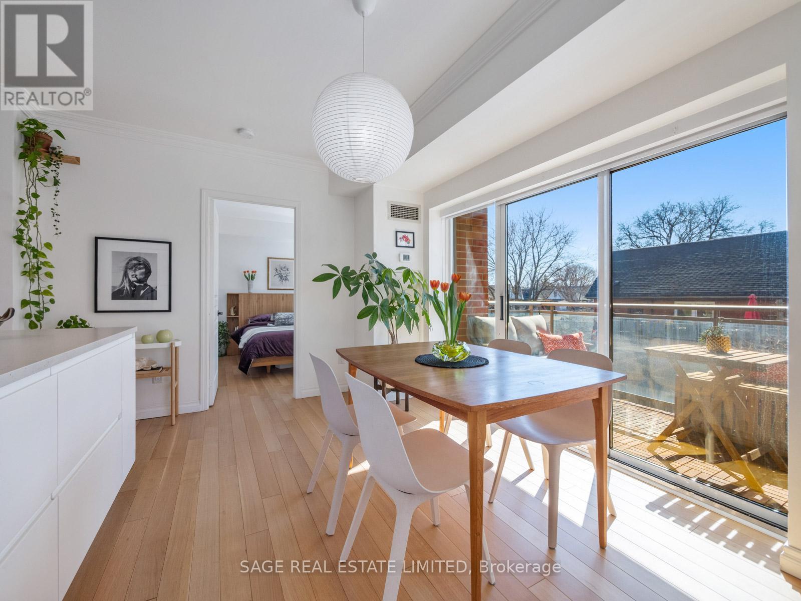 305 - 2495 Dundas Street W, Toronto, Ontario  M6P 1X4 - Photo 16 - W12974966