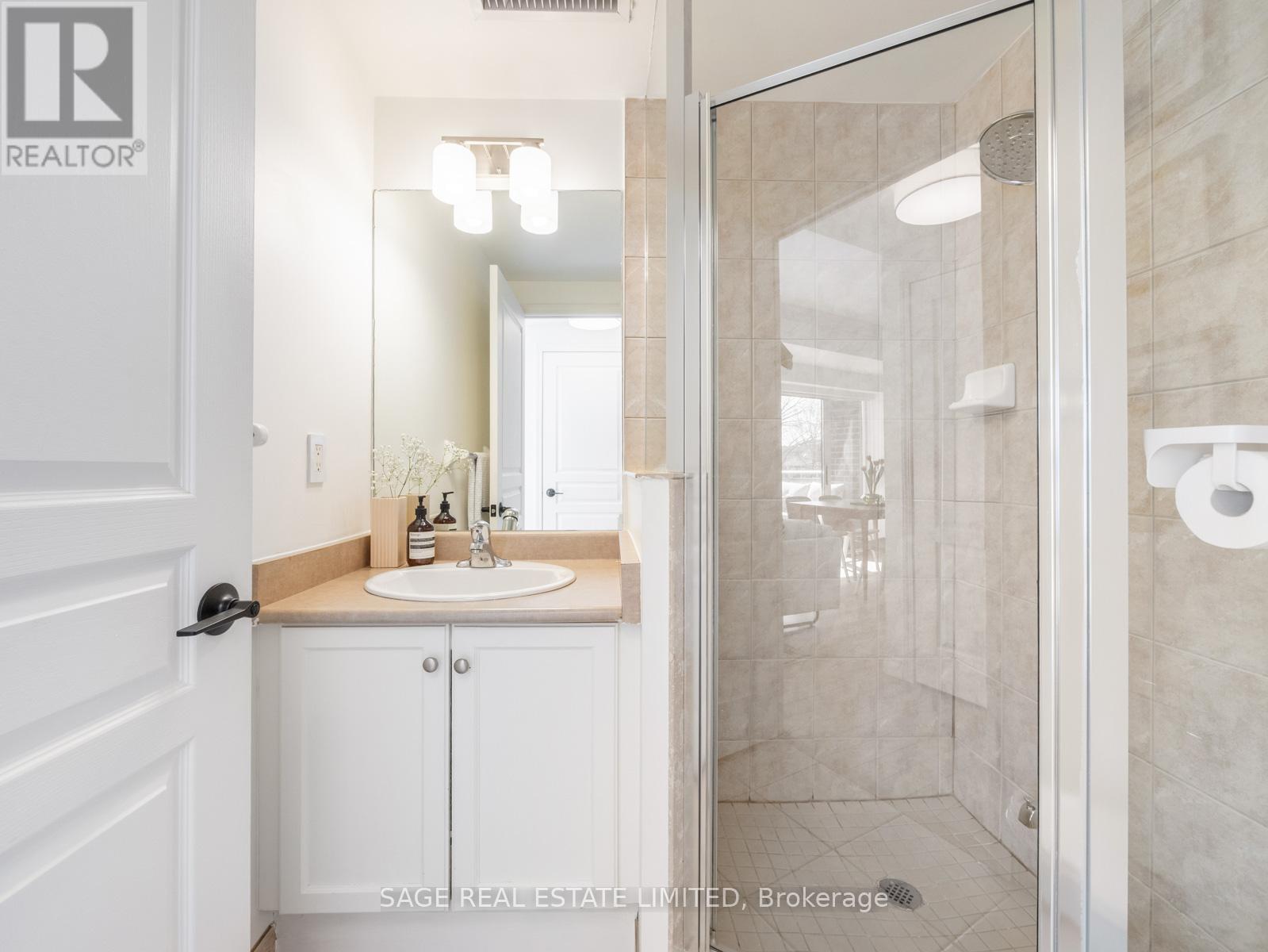 305 - 2495 Dundas Street W, Toronto, Ontario  M6P 1X4 - Photo 30 - W12974966