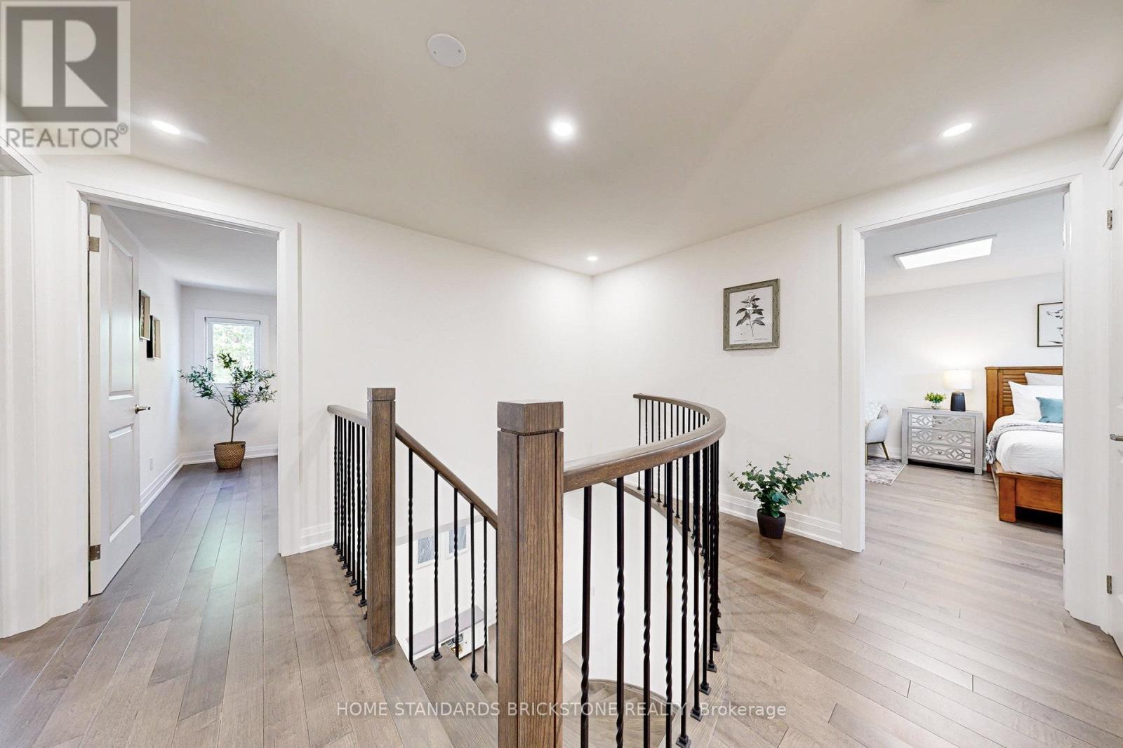 460 Aspen Forest Drive, Oakville, Ontario  L6J 6H6 - Photo 19 - W12974968