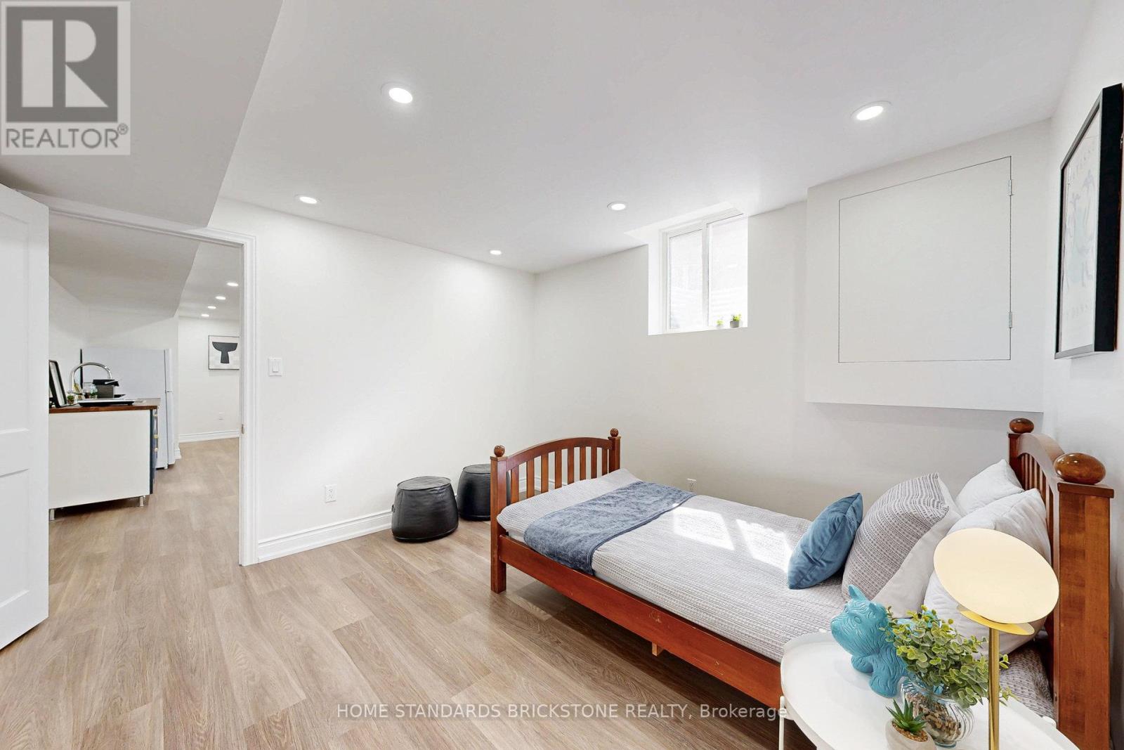 460 Aspen Forest Drive, Oakville, Ontario  L6J 6H6 - Photo 35 - W12974968