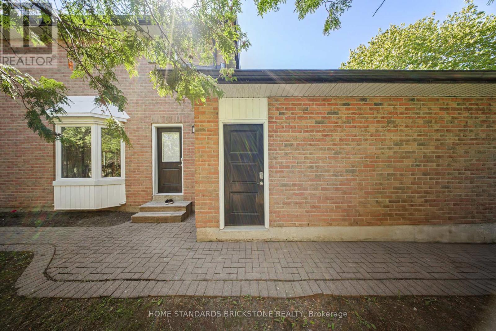 460 Aspen Forest Drive, Oakville, Ontario  L6J 6H6 - Photo 37 - W12974968