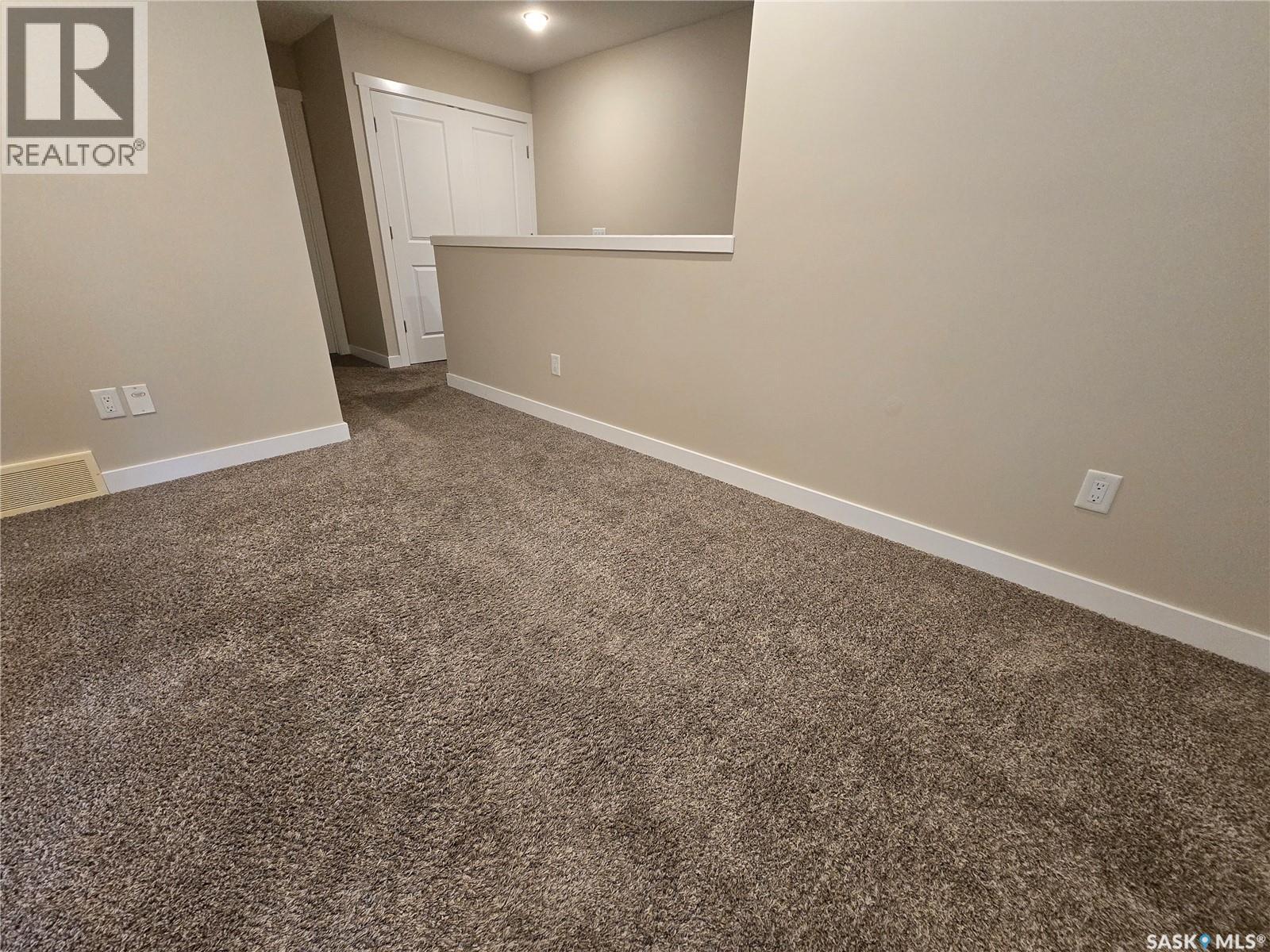 127 315 Dickson Crescent, Saskatoon, Saskatchewan  S7T 0Z1 - Photo 18 - SK027088