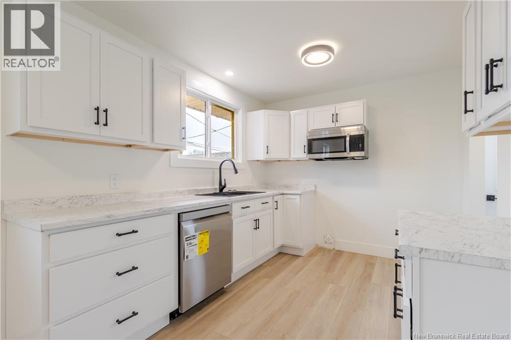 130 Mcadam Avenue, Fredericton, New Brunswick  E3A 1G5 - Photo 4 - NB136590