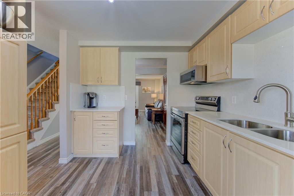 137 Eastforest Trail, Kitchener, Ontario  N2N 3E4 - Photo 8 - 40811714