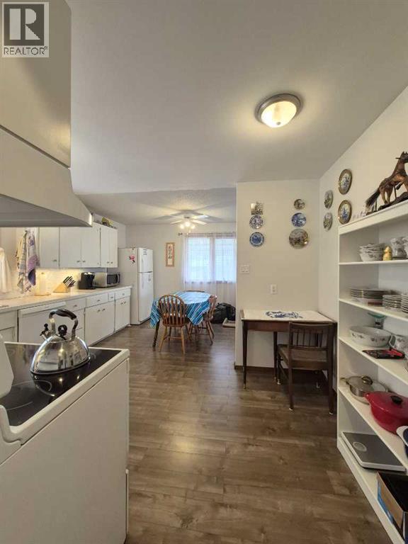 5321 43 Street, Olds, Alberta  T4H 1B6 - Photo 12 - A2299211