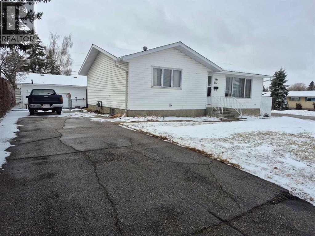 5321 43 Street, Olds, Alberta  T4H 1B6 - Photo 5 - A2299211