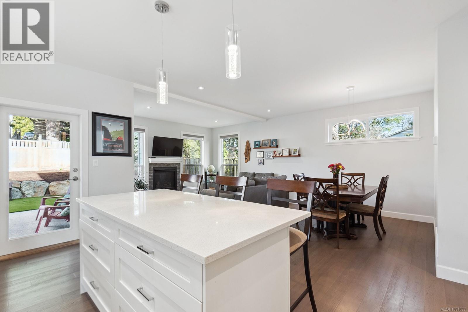 5865 Sycamore St, Duncan, British Columbia  V9L 3E3 - Photo 11 - 1031033